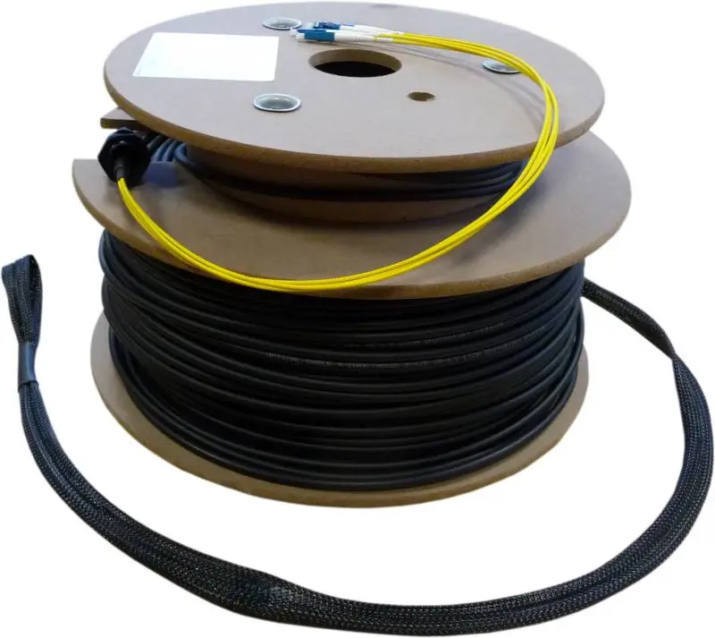 Cable mutli-fibres pré connecté  LC/LC, armé et non armé