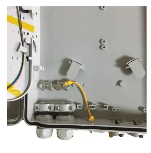Fiber optic splitter distribution box 16-24 ports outdoor thumbnail 3
