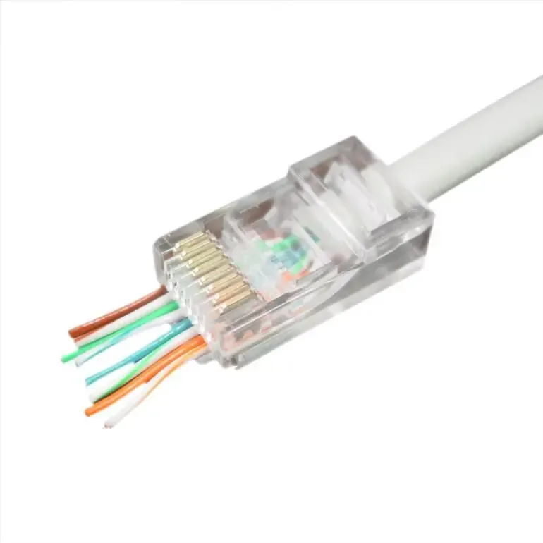 RJ45 UTP-CAT6 Connecteurs traversants Pour sertir/ Pack 50PCS