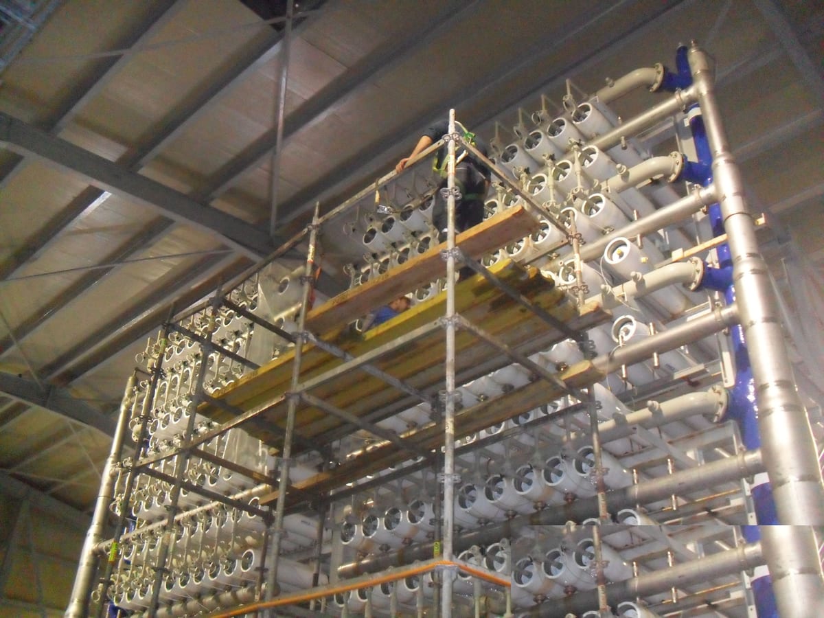 Ensemble de tubes de pression pour osmose inverse