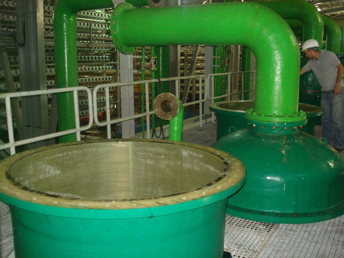 Corps de vanne et tuyauterie composite (FRP)