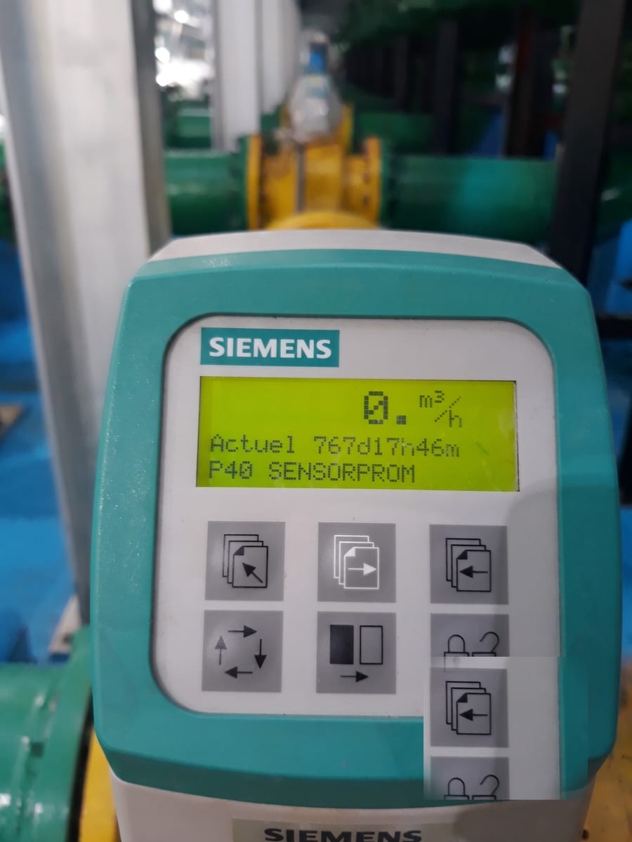 Mise en service d'un débitmètre électromagnétique Siemens sur conduite de process